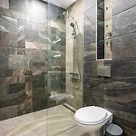 Luxury 1br * Free Parking * Rowing Base Апартамент