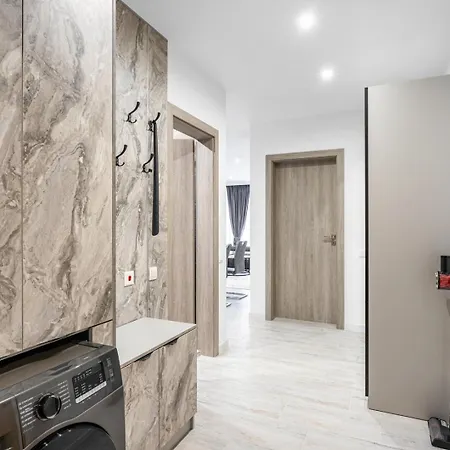 公寓 Luxury 1br * Free Parking * Rowing Base 普罗夫迪夫