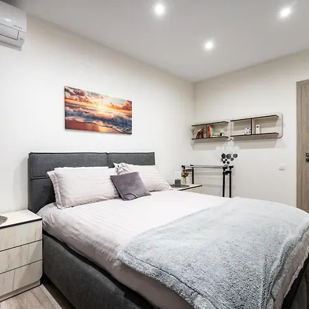 Appartement Luxury 1br * Free Parking * Rowing Base