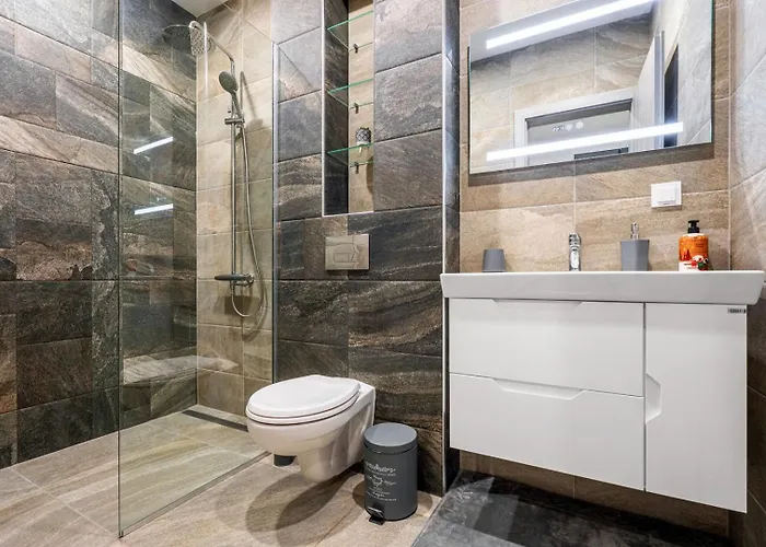 Luxury 1br * Free Parking * Rowing Base